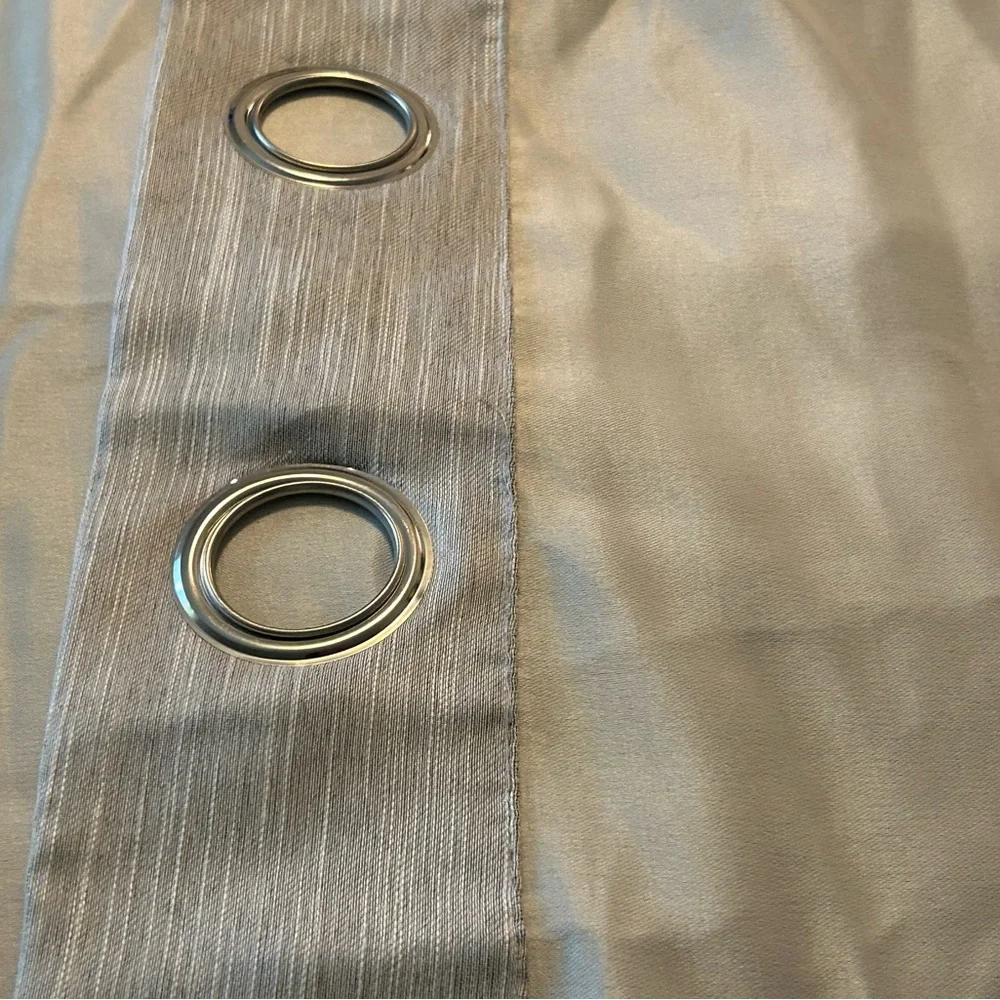 Gray Silver Grommet Blackout Curtains 2‎ Panels